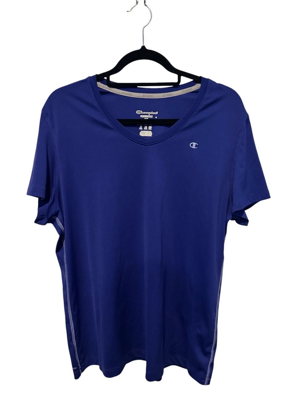 Champion Men’s Powertrain Vapor Performance V-Neck Tee in a 2XL